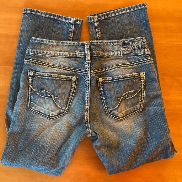 Silver Cropped Jeans - Picture 2 of 6